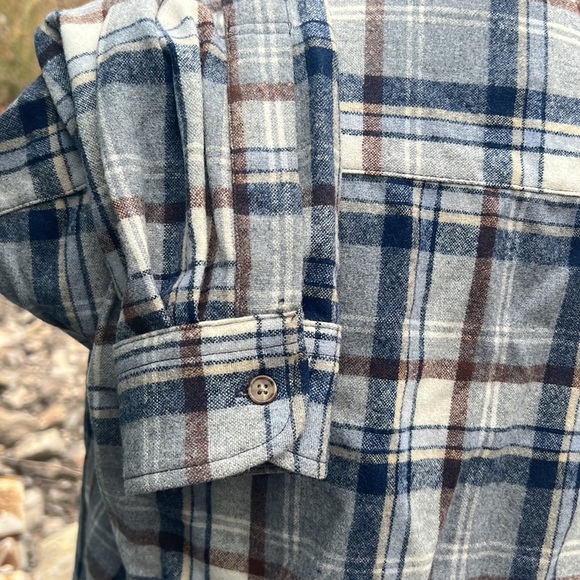 Pendleton 100% Virgin Wool oversized button up plaid men’s shirt size L unisex - Picture 5 of 15
